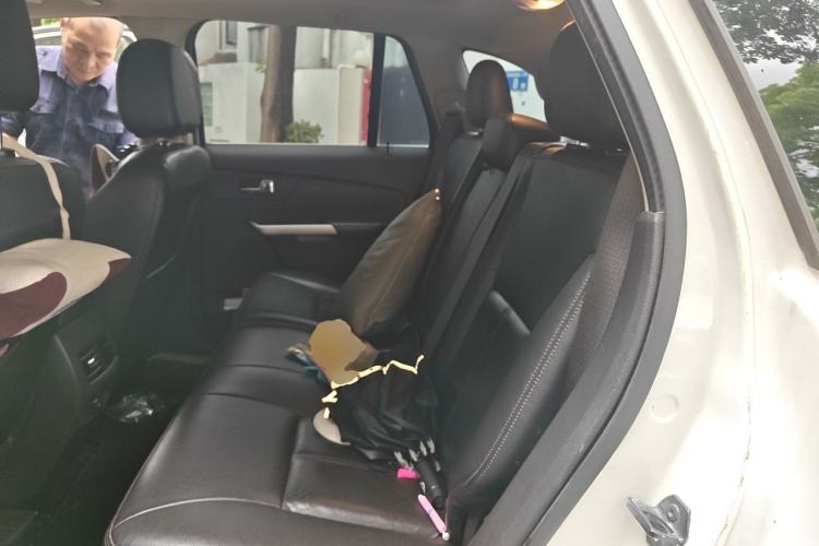 Used Ford Edge  Left Rear Seat
