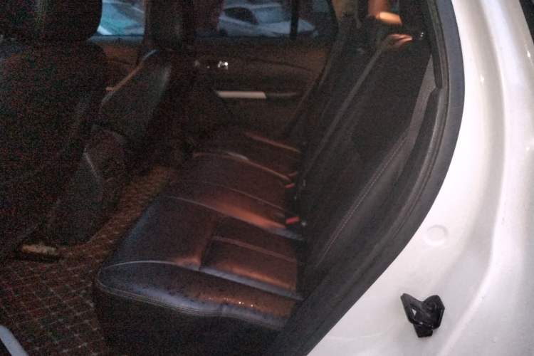Used Ford Edge 2012 2.0T Elite Sunroof Edition Left Rear Seat