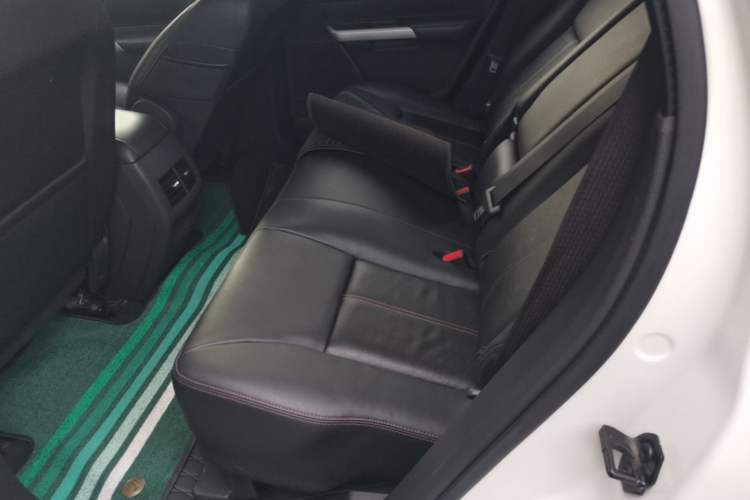Used Ford Edge 2012 2.0T Elite Edition Left Rear Seat