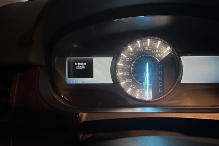 Used Ford Edge 2012 2.0T Zunrui Trim Odometer Close Up