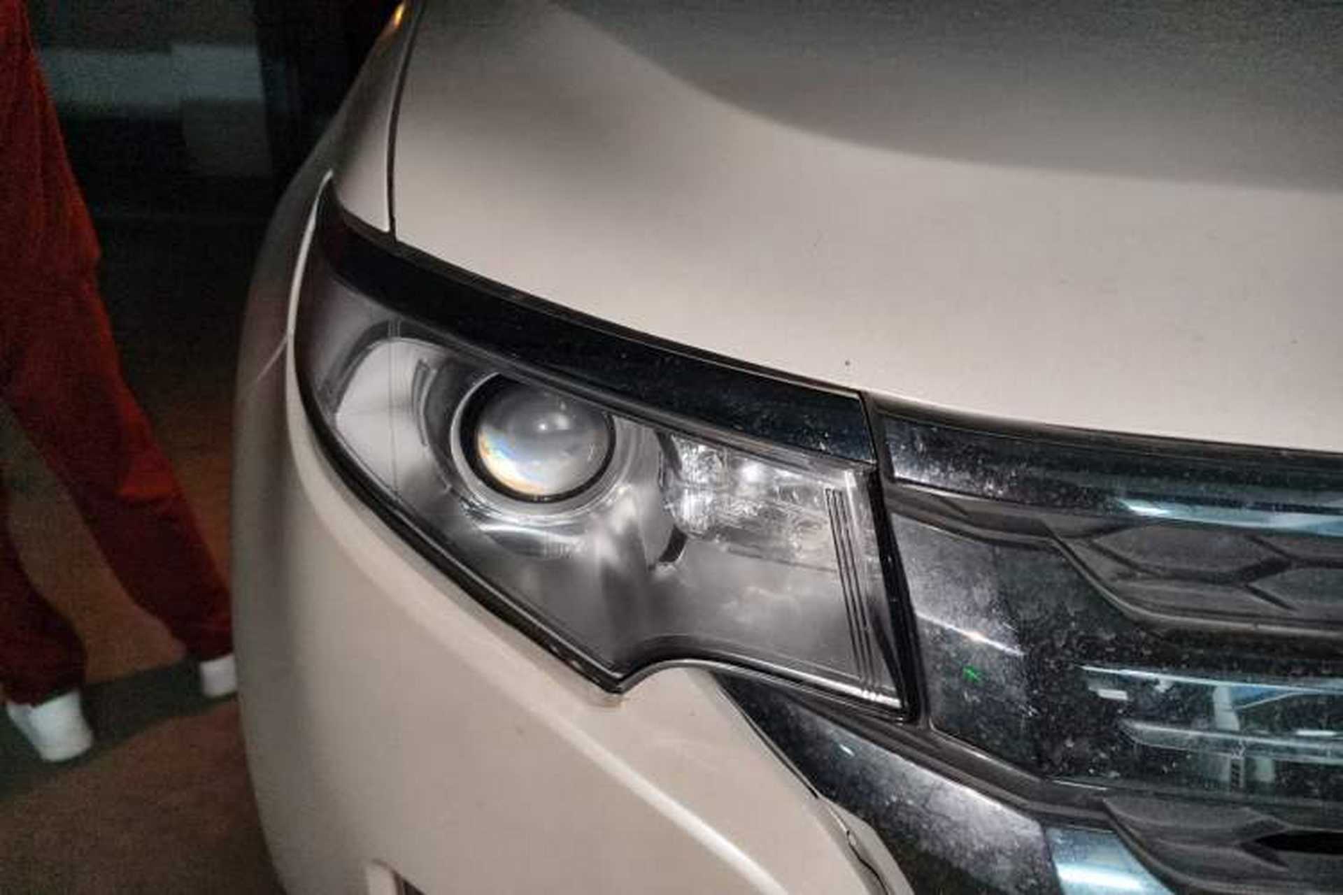 Used Ford Edge 2012 2.0T Elite Edition Right Front Headlight