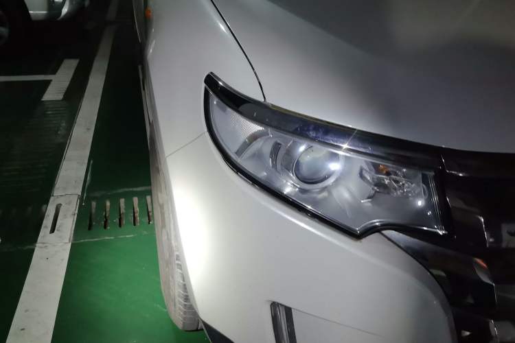 Used Ford Edge 2012 2.0T Elite Sunroof Edition Right Front Headlight