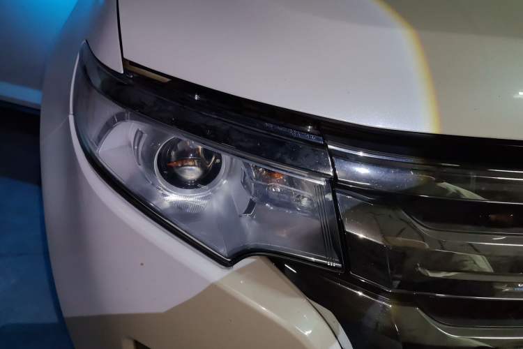 Used Ford Edge 2012 2.0T Zunrui Trim Right Front Headlight