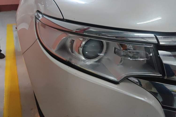 Used Ford Edge 2012 2.0T Elite Sunroof Edition Right Front Headlight