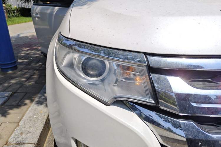 Used Ford Edge 2012 2.0T Elite Sunroof Edition Right Front Headlight