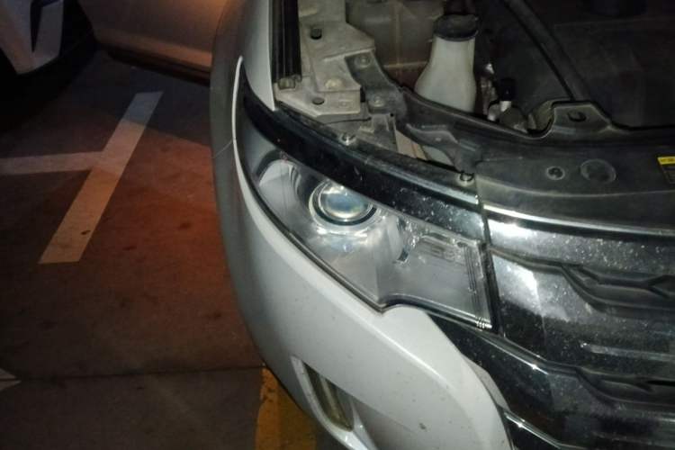 Used Ford Edge 2012 2.0T Elite Sunroof Edition Right Front Headlight