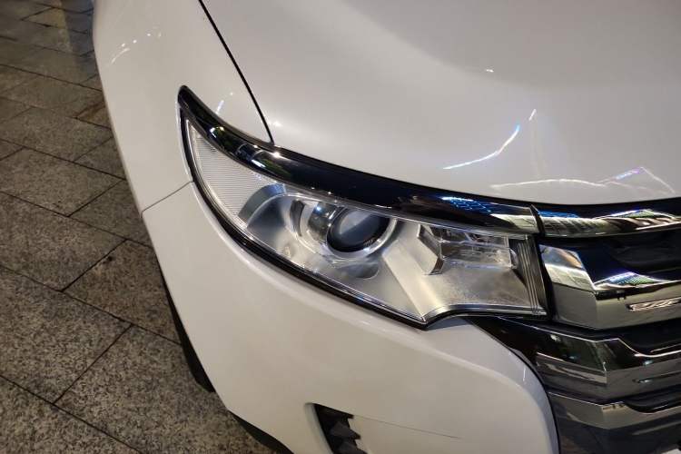 Used Ford Edge 2012 2.0T Elite Sunroof Edition Right Front Headlight
