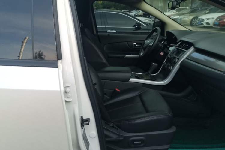 Used Ford Edge 2012 2.0T Elite Edition Right Front Seat
