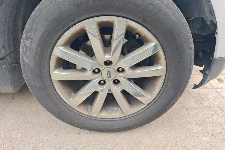 Used Ford Edge 2012 2.0T Zunrui Trim Right Front Wheel Hub