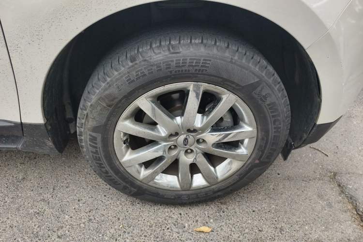 Used Ford Edge 2012 2.0T Zunrui Trim Right Front Wheel Hub