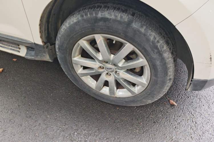 Used Ford Edge 2012 2.0T Zunrui Trim Right Front Wheel Hub