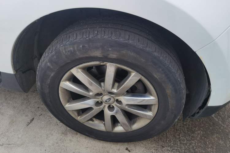 Used Ford Edge 2012 2.0T Zunrui Trim Right Front Wheel Hub