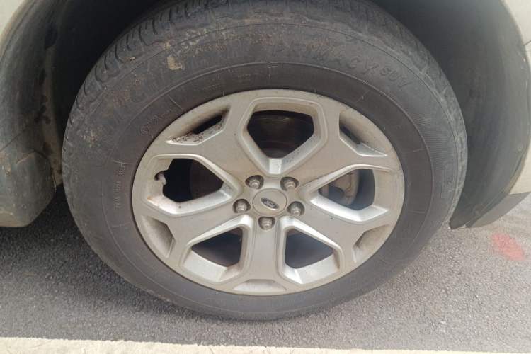 Used Ford Edge 2012 2.0T Elite Sunroof Edition Right Front Wheel Hub