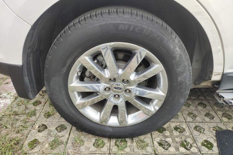 Used Ford Edge 2012 2.0T Zunrui Trim Right Rear Wheel Hub