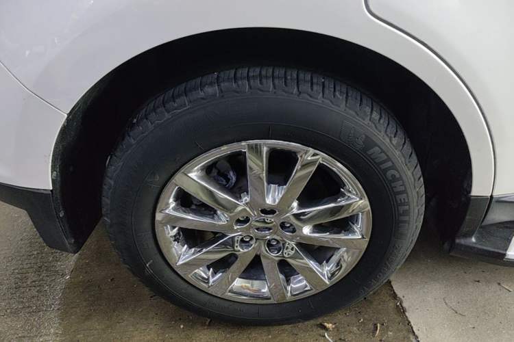 Used Ford Edge 2012 2.0T Zunrui Trim Right Rear Wheel Hub