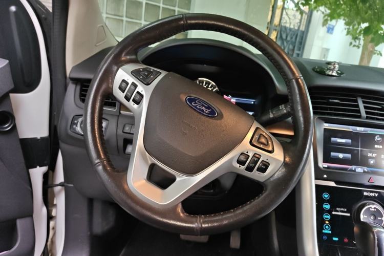 Used Ford Edge  Steering Wheel