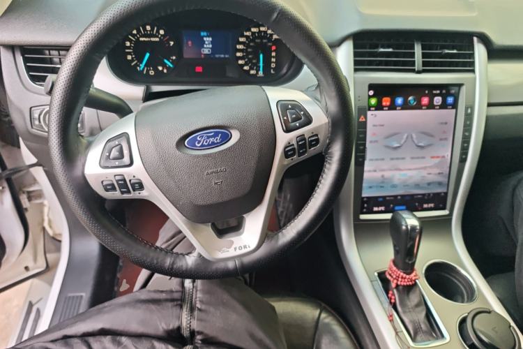 Used Ford Edge 2012 2.0T Elite Sunroof Edition Steering Wheel
