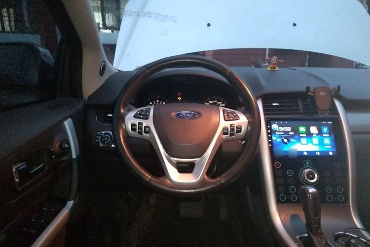Used Ford Edge 2012 2.0T Elite Sunroof Edition Steering Wheel