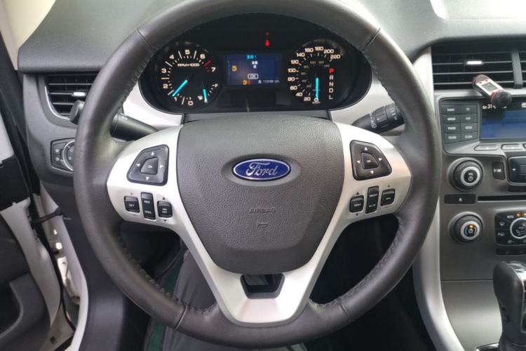 Used Ford Edge 2012 2.0T Elite Edition Steering Wheel