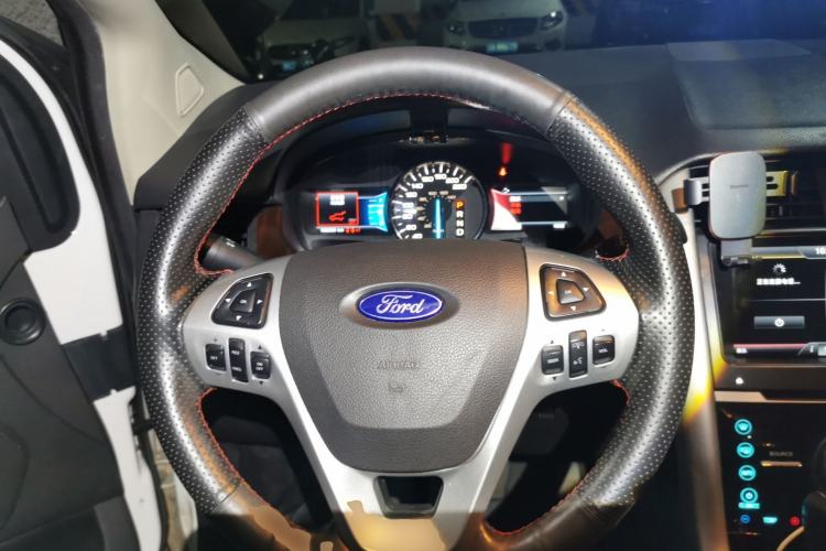 Used Ford Edge 2012 2.0T Zunrui Trim Steering Wheel