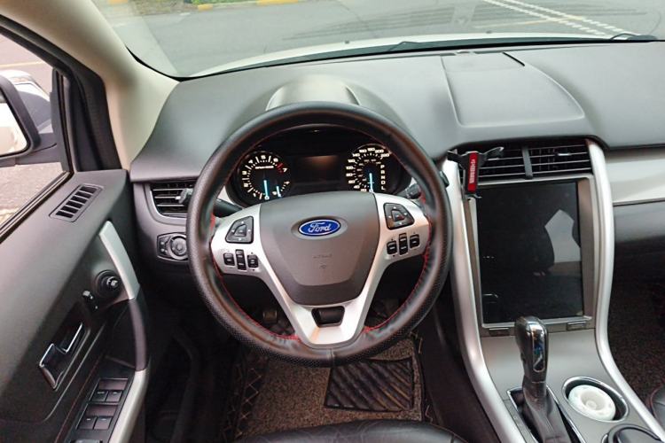 Used Ford Edge 2012 2.0T Elite Sunroof Edition Steering Wheel