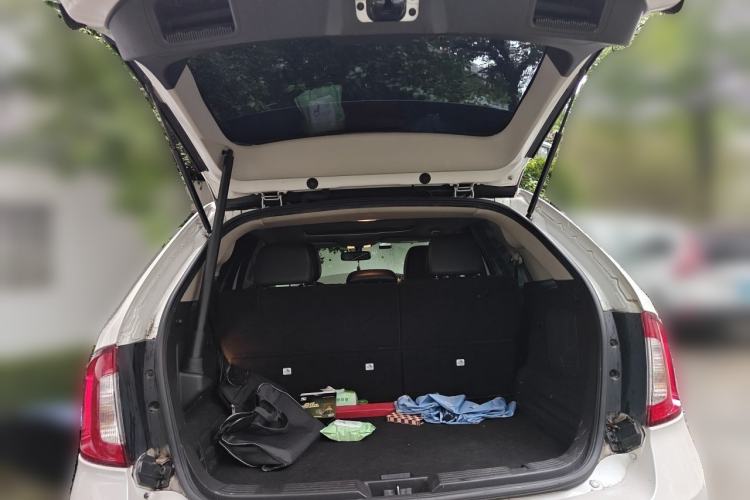 Used Ford Edge  Trunk