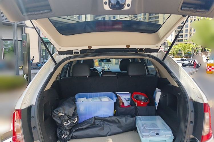 Used Ford Edge 2012 2.0T Elite Sunroof Edition Trunk