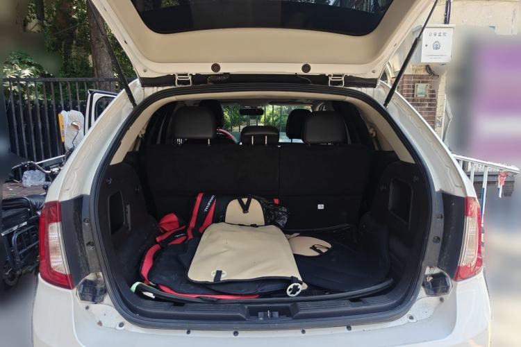 Used Ford Edge 2012 2.0T Elite Sunroof Edition Trunk