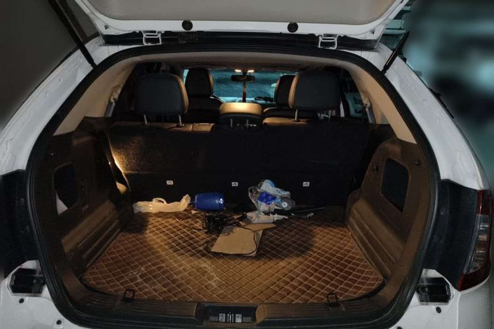 Used Ford Edge 2012 2.0T Elite Edition Trunk