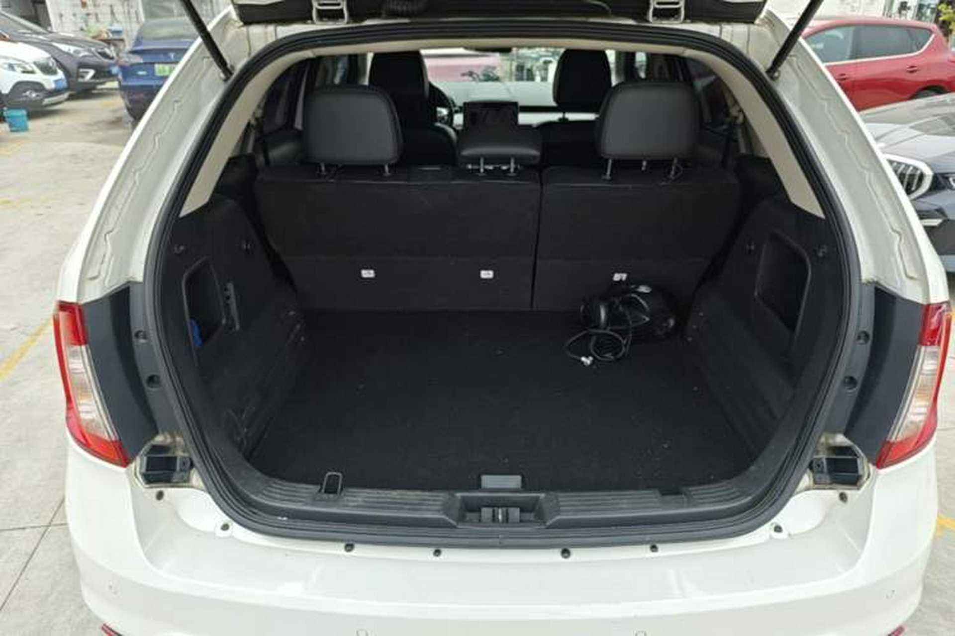 Used Ford Edge 2012 2.0T Elite Sunroof Edition Trunk