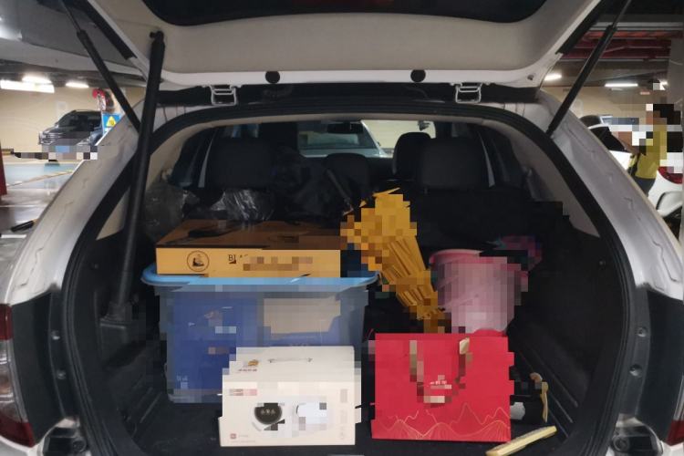 Used Ford Edge 2012 2.0T Zunrui Trim Trunk