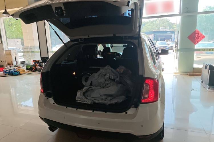 Used Ford Edge 2012 2.0T Elite Sunroof Edition Trunk