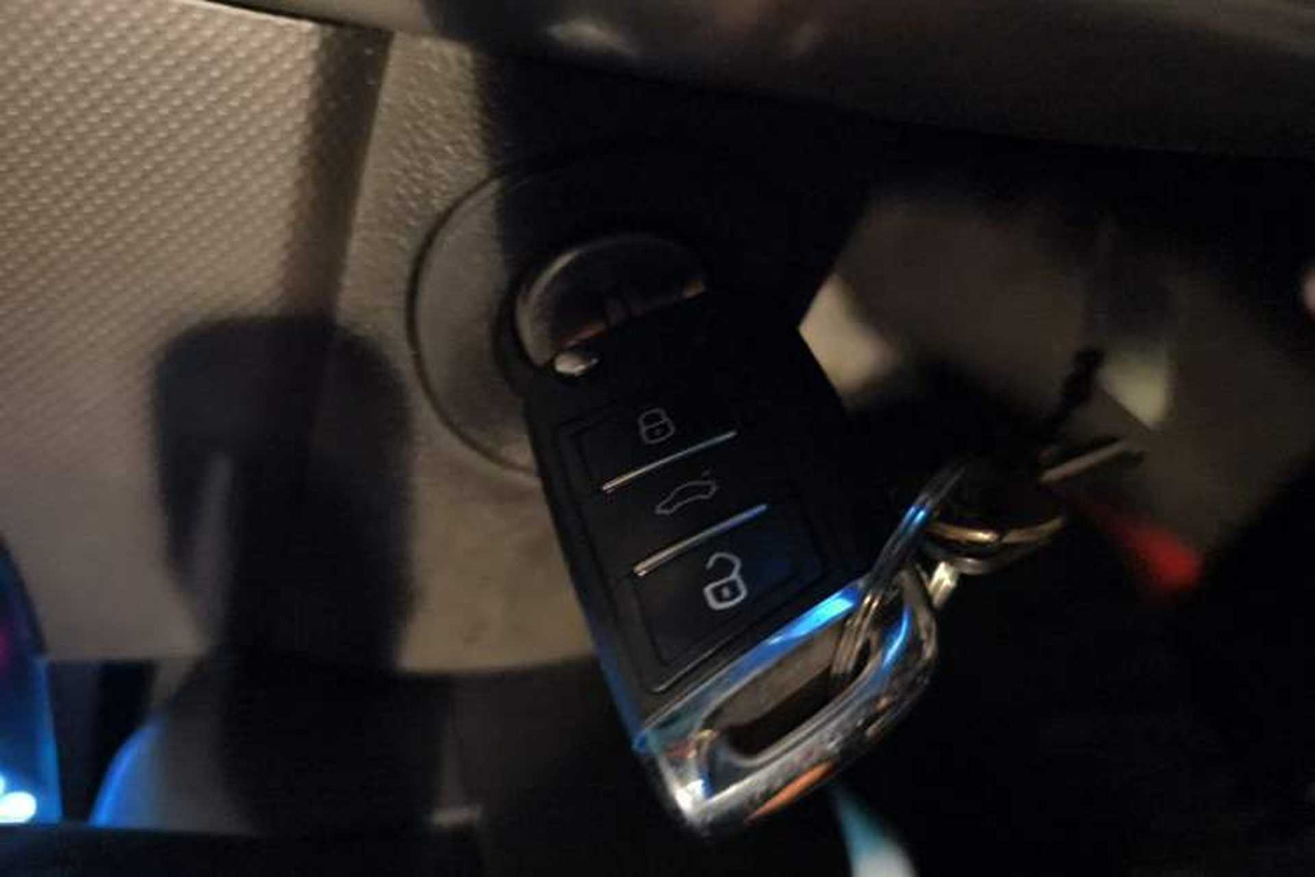 Used Ford Edge 2012 2.0T Elite Edition Vehicle Key