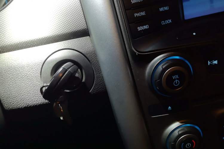 Used Ford Edge 2012 2.0T Elite Sunroof Edition Vehicle Key