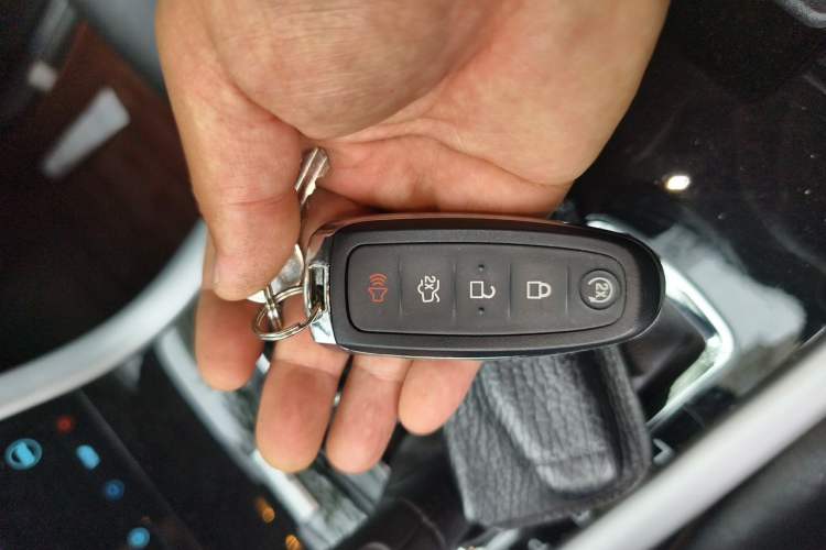 Used Ford Edge 2012 2.0T Zunrui Trim Vehicle Key