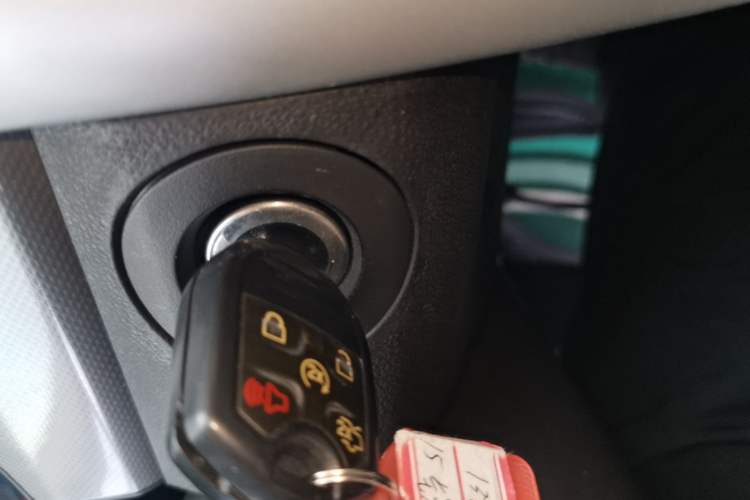 Used Ford Edge 2012 2.0T Elite Edition Vehicle Key