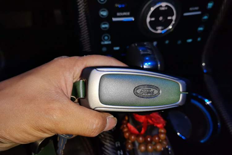 Used Ford Edge 2012 2.0T Zunrui Trim Vehicle Key