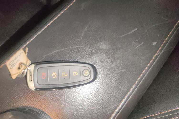 Used Ford Edge 2012 2.0T Zunrui Trim Vehicle Key