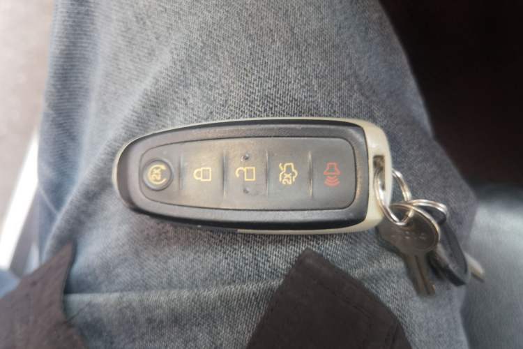 Used Ford Edge 2012 2.0T Zunrui Trim Vehicle Key