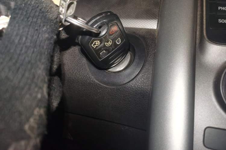 Used Ford Edge 2012 2.0T Elite Sunroof Edition Vehicle Key