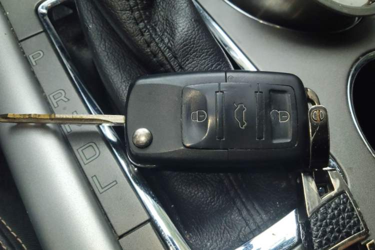 Used Ford Edge 2012 2.0T Elite Sunroof Edition Vehicle Key