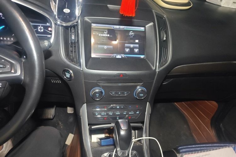 Used Ford Edge 2015 2.0T GTDi 4x4 High-Grade Model Audio And AC Panel