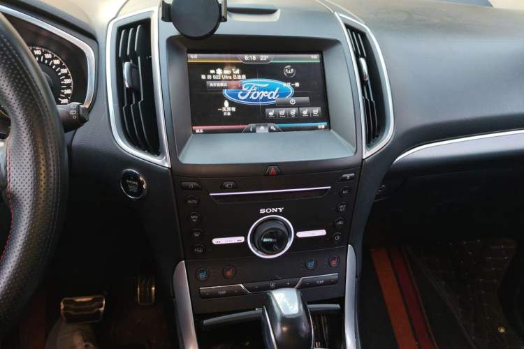 Used Ford Edge 2015 2.7T GTDi 4x4 Prestige 7-Seater Audio And AC Panel
