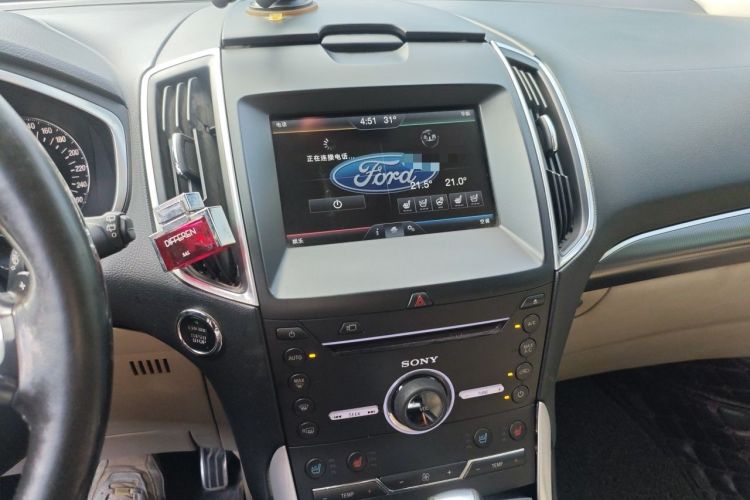 Used Ford Edge 2015 2.7T GTDi 4x4 Prestige 7-Seater Audio And AC Panel