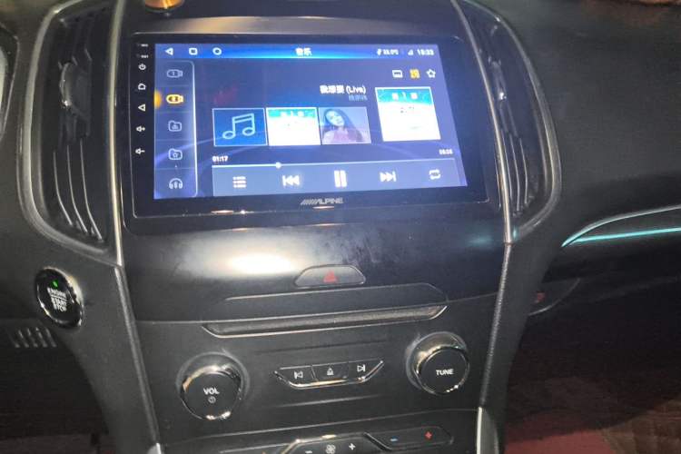 Used Ford Edge 2015 2.0T GTDi Two-Wheel-Drive High-Line Version Audio And AC Panel