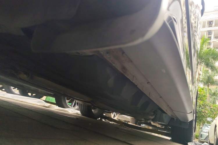Used Ford Edge 2015 2.7T GTDi 4x4 Sporty 7-Seater Chassis Front Left