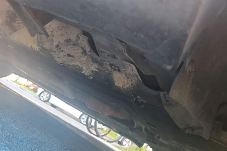 Used Ford Edge 2015 2.0T GTDi 4x4 High-Grade Model Chassis Front Right