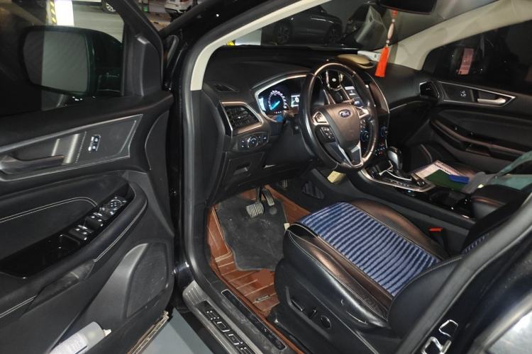 Used Ford Edge 2015 2.0T GTDi 4x4 High-Grade Model Driver Seat