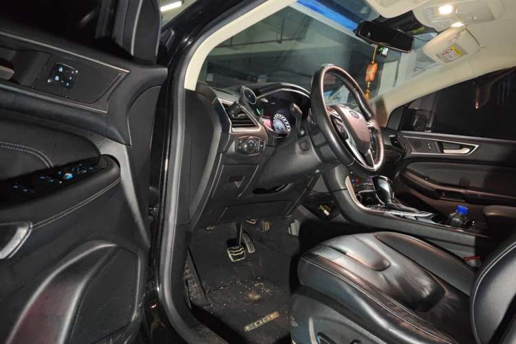 Used Ford Edge 2015 2.0T GTDi Four-Wheel Drive Prestige Model Driver Seat