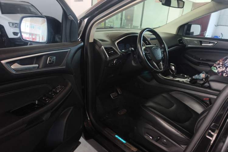 Used Ford Edge 2015 2.0T GTDi Four-Wheel Drive Prestige Model Driver Seat